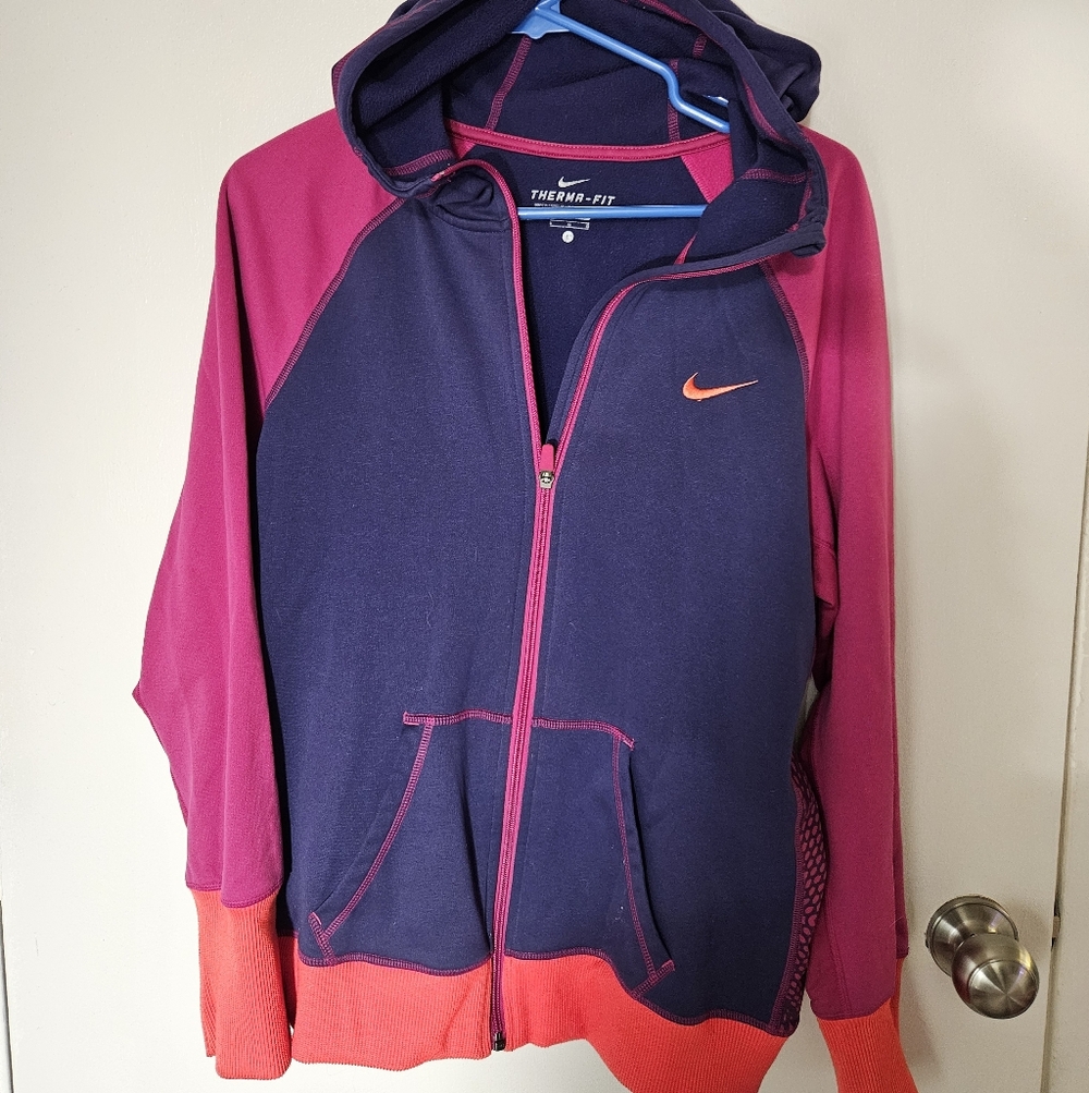 Nike Purple and Pink Athletic Hoodie Size Large